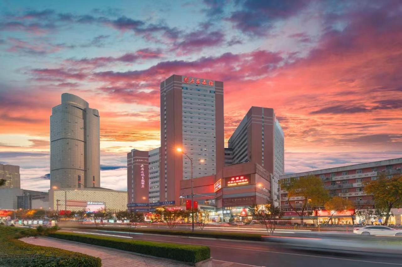 Jinan Yuquan Simpson Hotel Exterior foto
